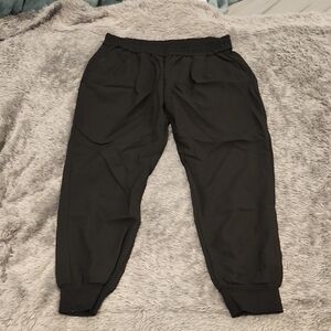 Kenar 100% Polyester Pleated Black Ankle Pants Size L!